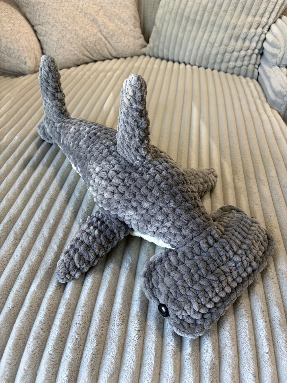 ❤️ Handmade Crochet Plush Hammerhead Shark - Gray and White